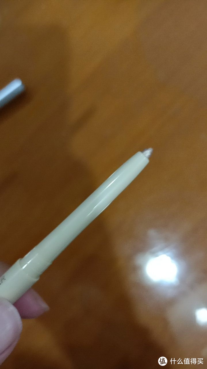 画卧蚕的笔是不是非常的漂亮？