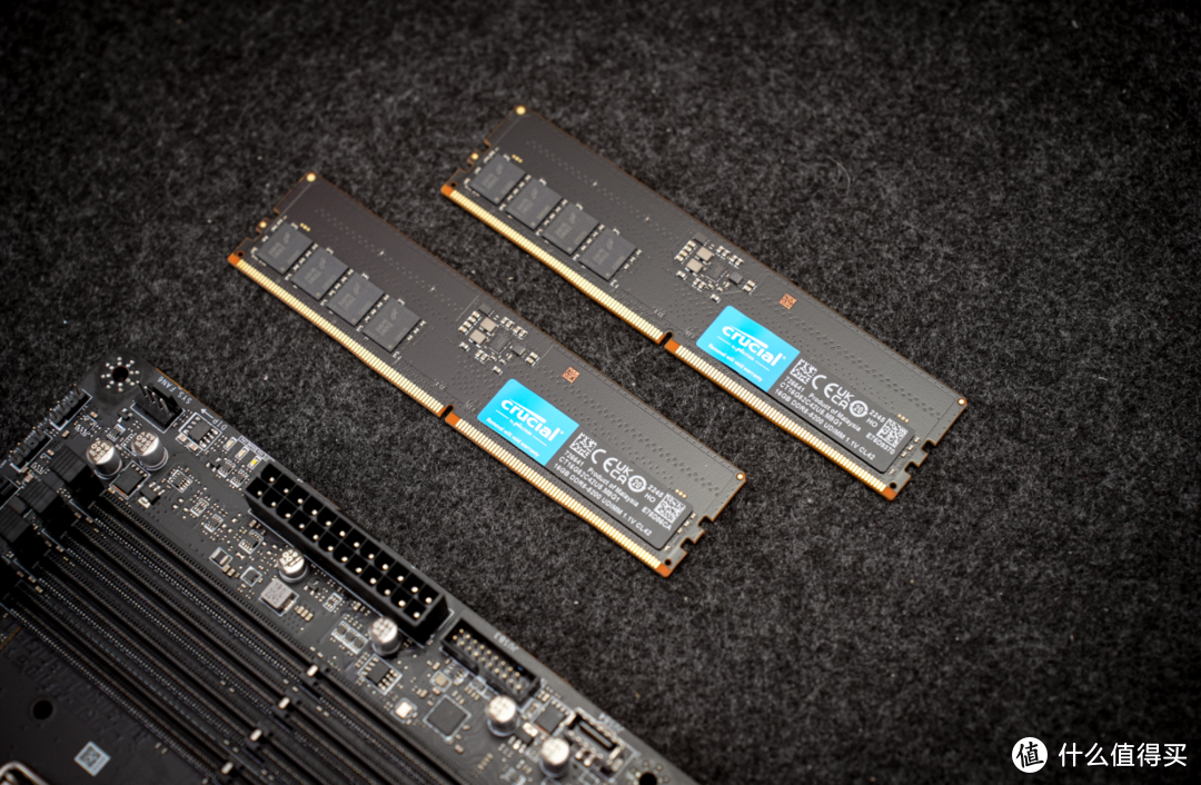 800块的32GB DDR5内存？原厂颗粒加持英睿达DDR5 5200套装测试