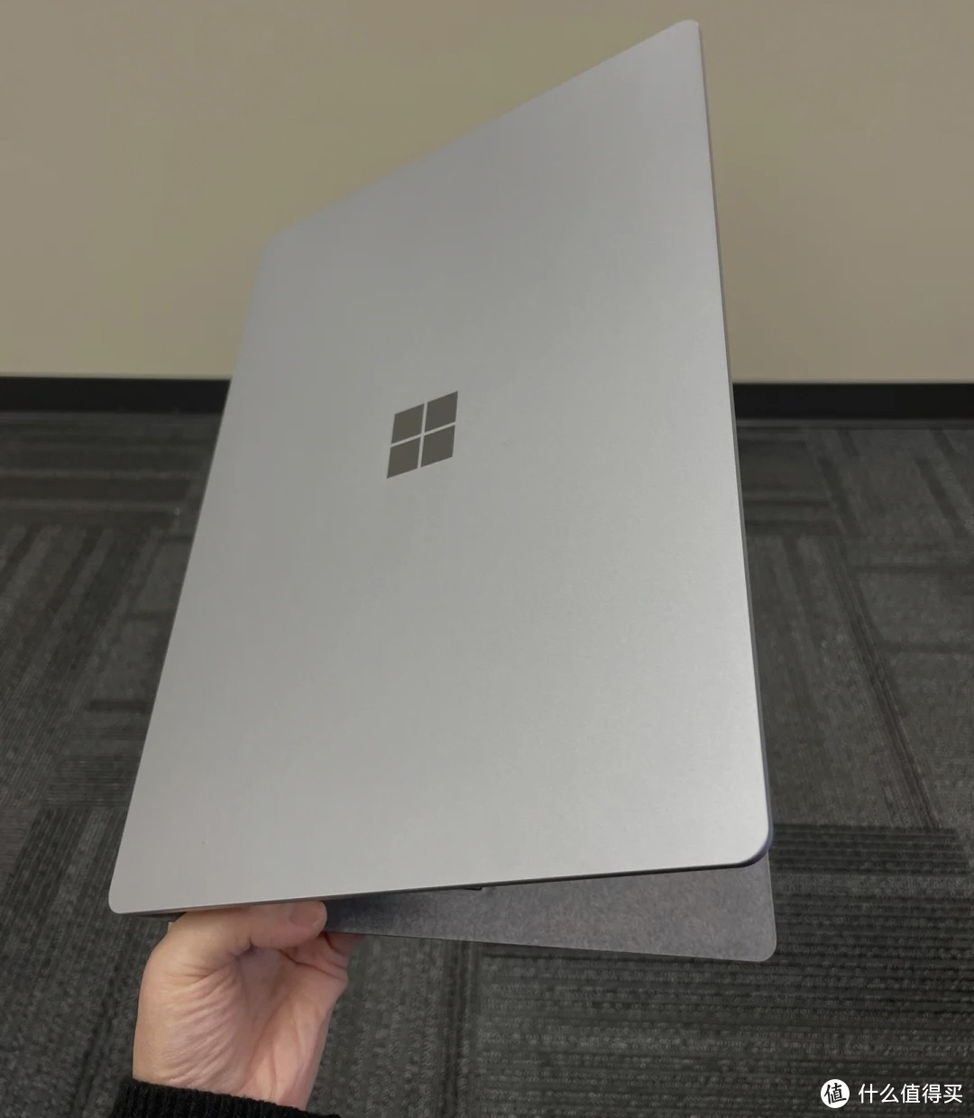 微软Surface Laptop Go 2 笔记本电脑一款几乎没有缺点的笔记本！
