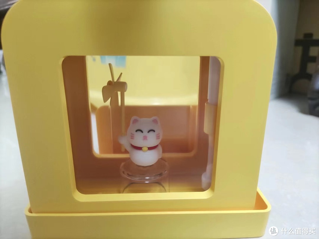 非常有趣的黄色招财猫，自动感应泡沫洗手液机