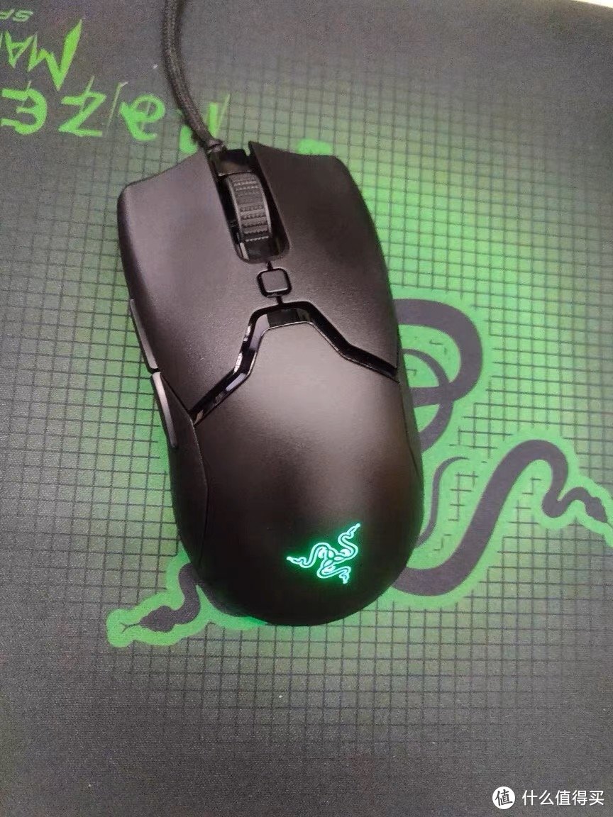 轻量级鼠标推荐-Razer Viper Mini