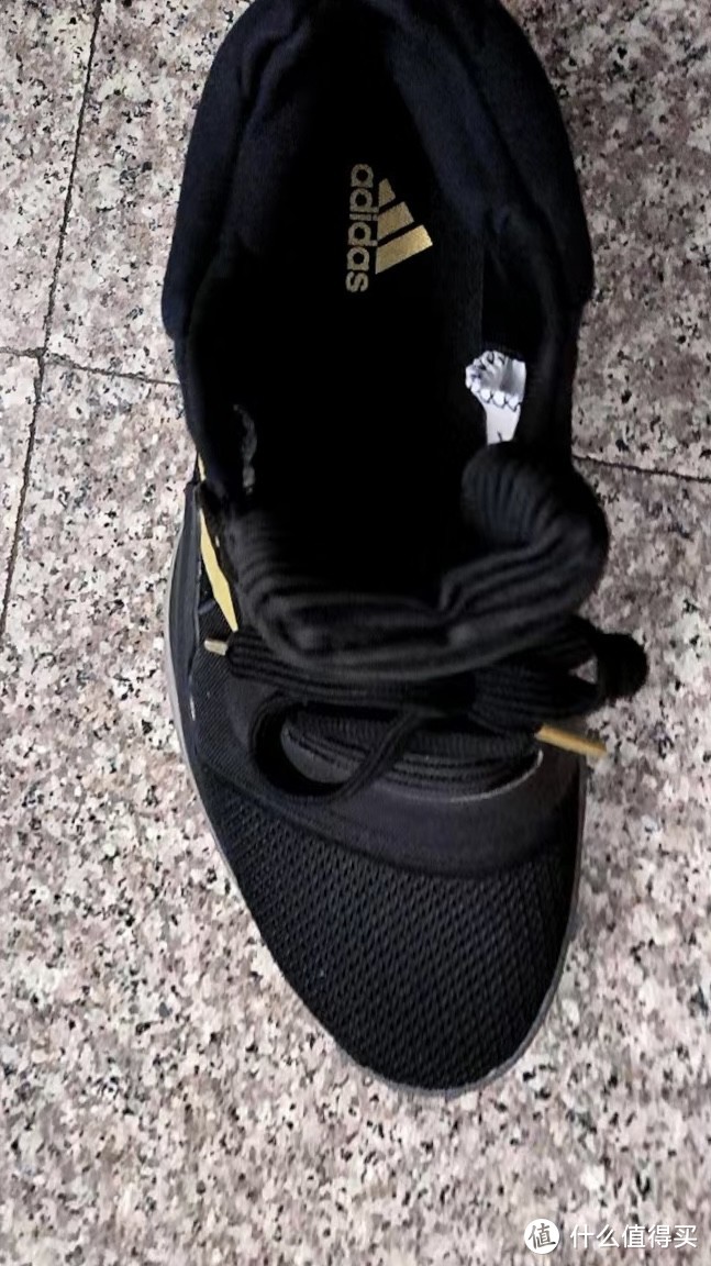 认证挑战赛。adidas阿迪达斯官网Marquee Boost Low男团队款专业篮球鞋EE8572