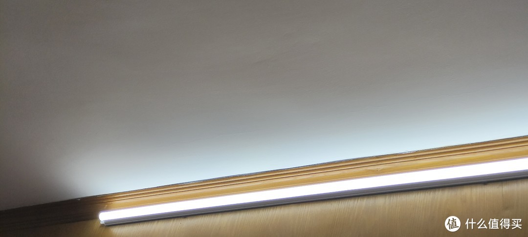省电费/将长灯管换成LED的/雷士（NVC）雷士照明1.2米LED灯管T5无影灯管一体化T5支架套装14W正白光6500K
