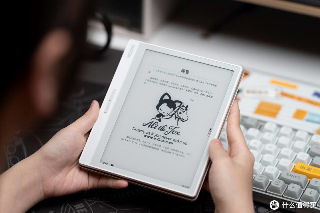 kindle赔钱退出中国，国产电纸书能撑得起台面吗？文石Leaf2测评