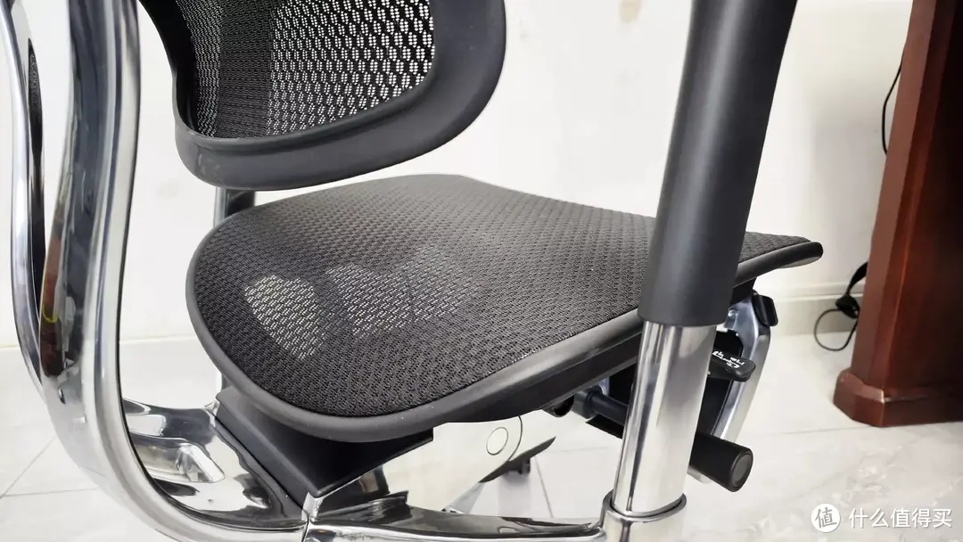 2023全新人体工学椅避坑横评，久坐腰肌劳损的不要再选错椅子了！85图12618字纯干货分享！