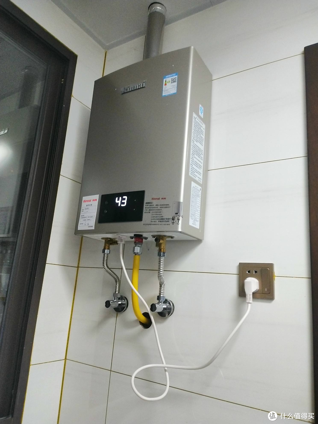 电热水器和燃气热水器怎么选，有哪些要注意的问题？
