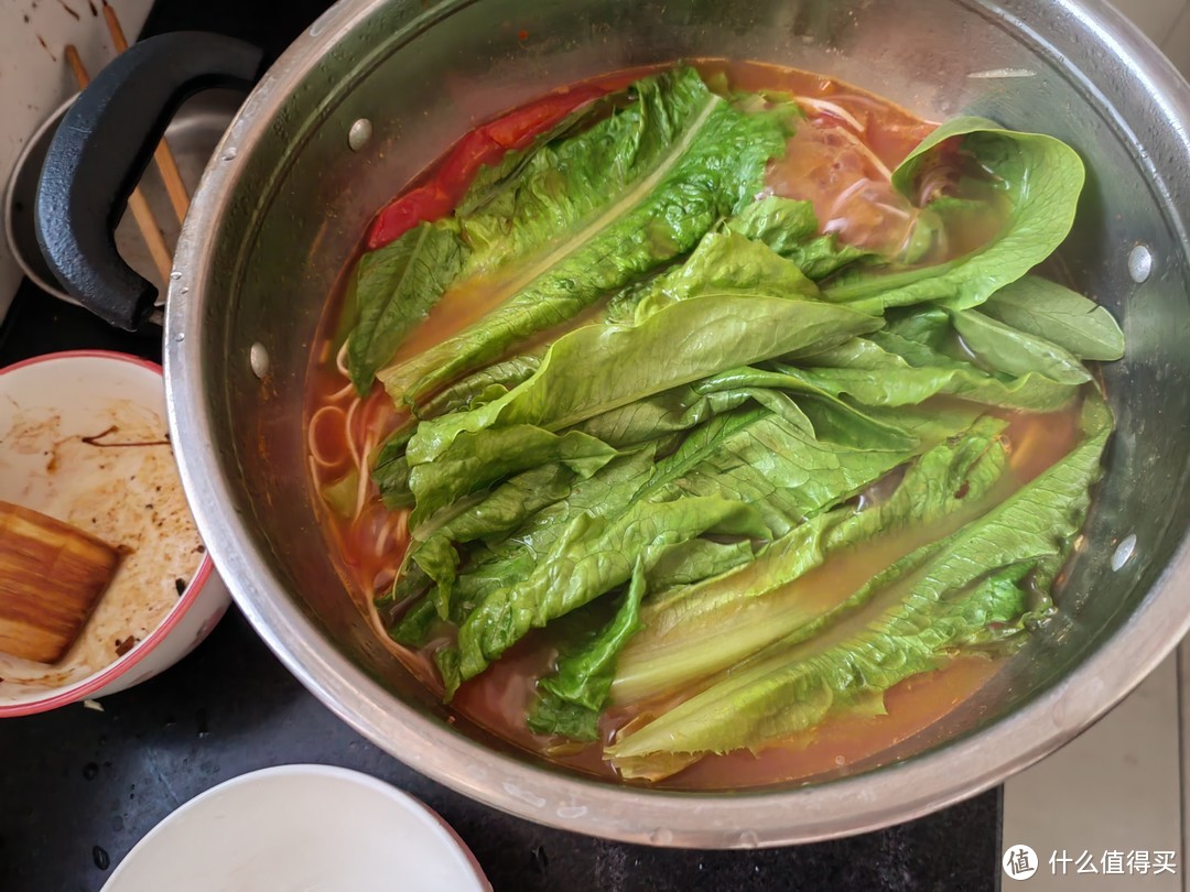 想要减脂当然就不能去外面吃饭了，外面的饭菜油大又又不能保证是干净的