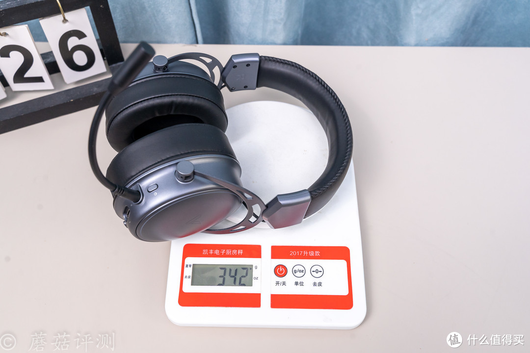 音质优秀，使用便捷，雷柏（Rapoo）VH800双模无线游戏耳机 评测