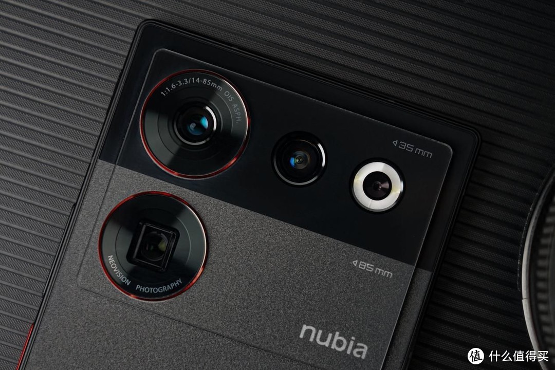 正脸颜值无敌 影像性能双双在线 努比亚Z50 Ultra评测