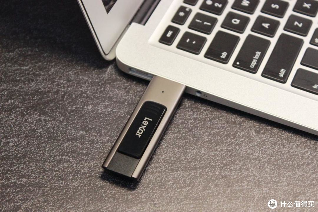 雷克沙M900 128GB USB3.1 Gen1 闪存盘，百元体验高速存储设备