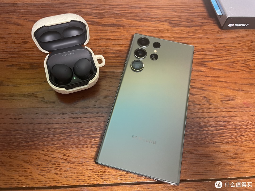 买手机送耳机三星buds2pro附budslive对比