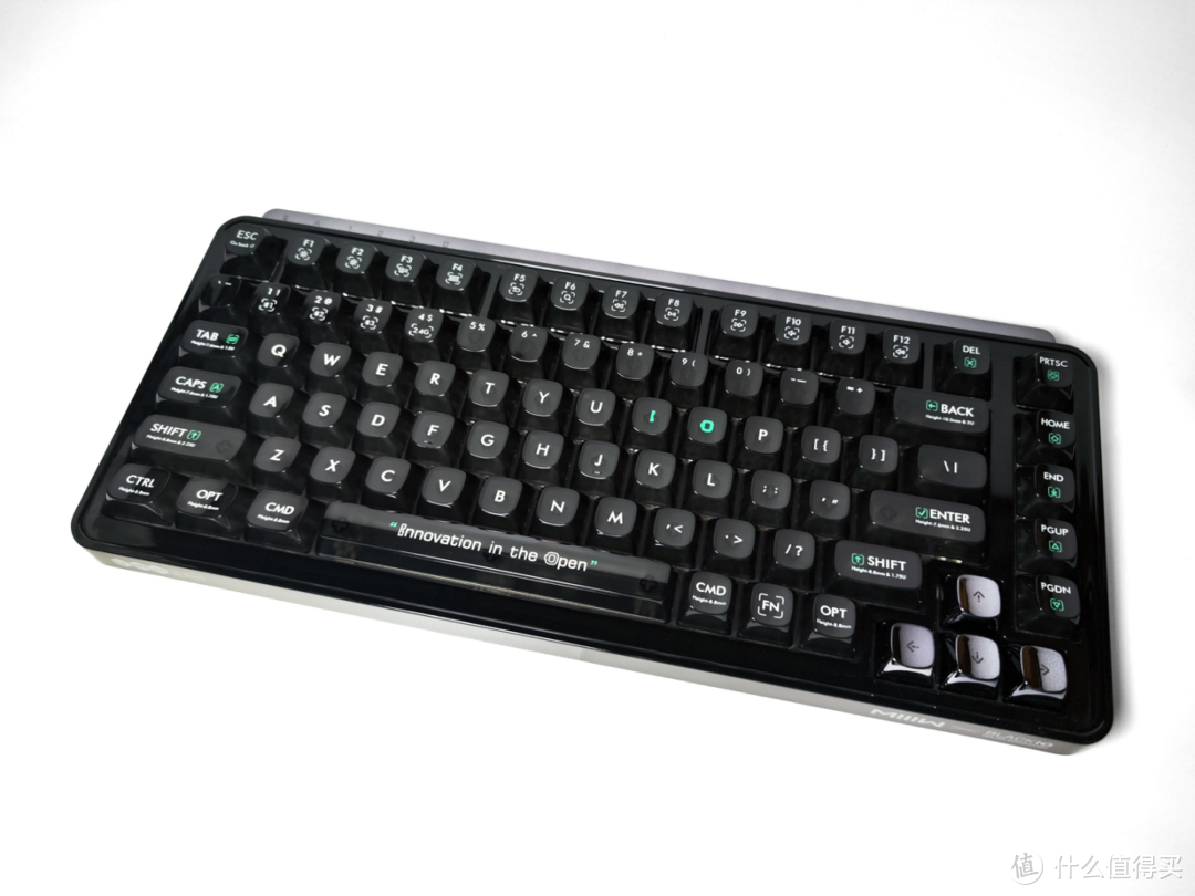 米物BlackIO 83：黑晶体开源可改键，透明机械键盘的性价比杀手