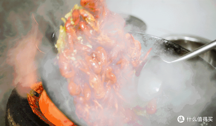 家庭用抽油烟机哪种好？侧吸和顶吸哪种效果好？听听用户们怎么说