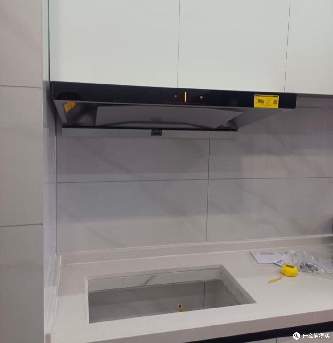 家庭用抽油烟机哪种好？侧吸和顶吸哪种效果好？听听用户们怎么说