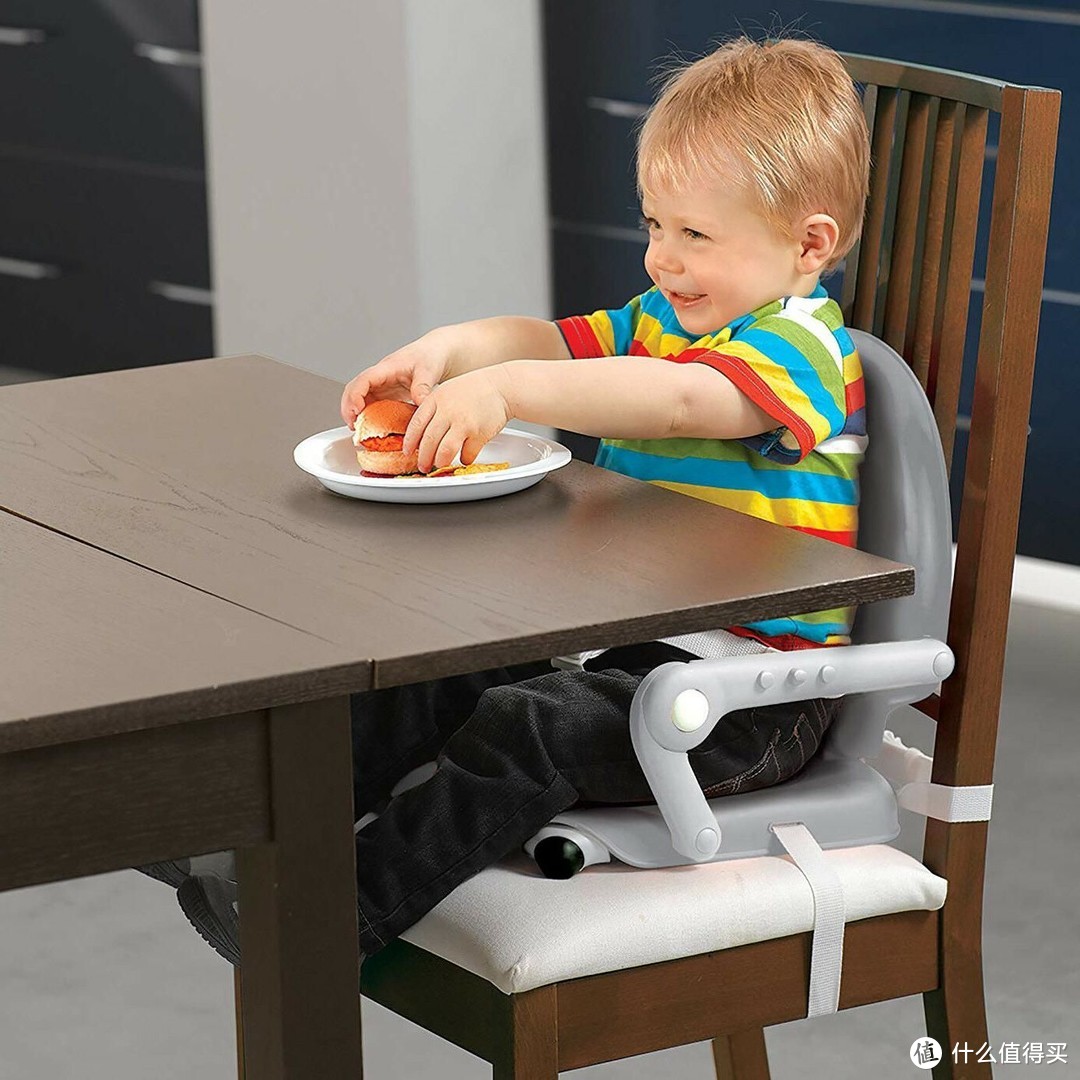如何挑选心仪的婴儿餐椅？新手家长必备的婴儿餐椅指南～