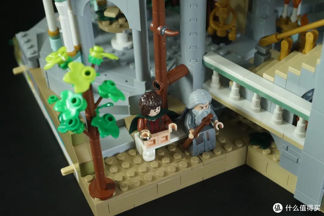 一出大戏~LEGO10316 指环王 幽谷瑞文戴尔城堡