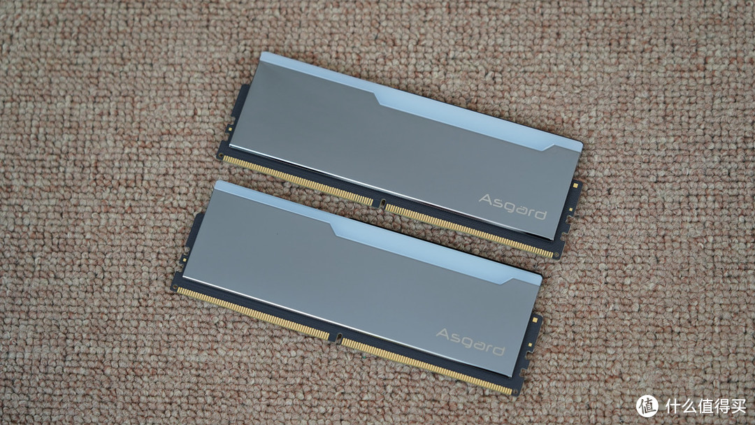 又帅又能打的高频灯条，阿斯加特 博拉琪 DDR5 7200 RGB内存体验及超频分享