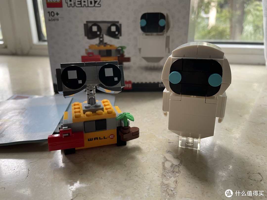LEGO 方头仔系列 40619 机器人总动员：伊娃与瓦力 - 瓦力终于等来了伊娃