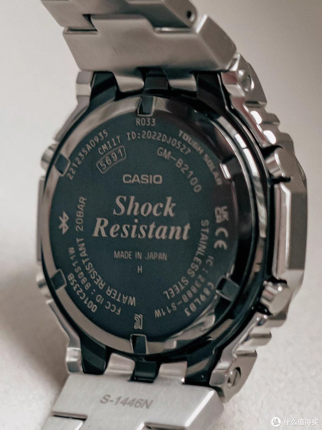 金属质感的卡西欧八边手表，第一眼就种草
