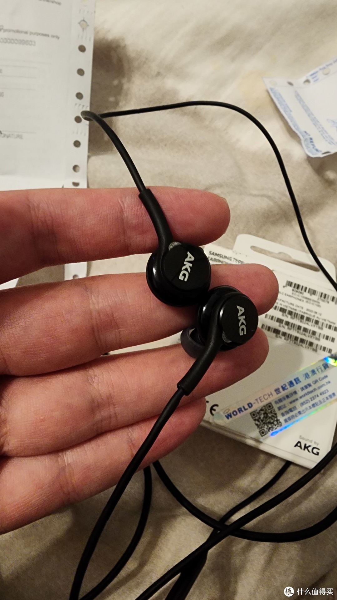 三星选配的AKG TypeC耳机最新版真品，属于什么层次？