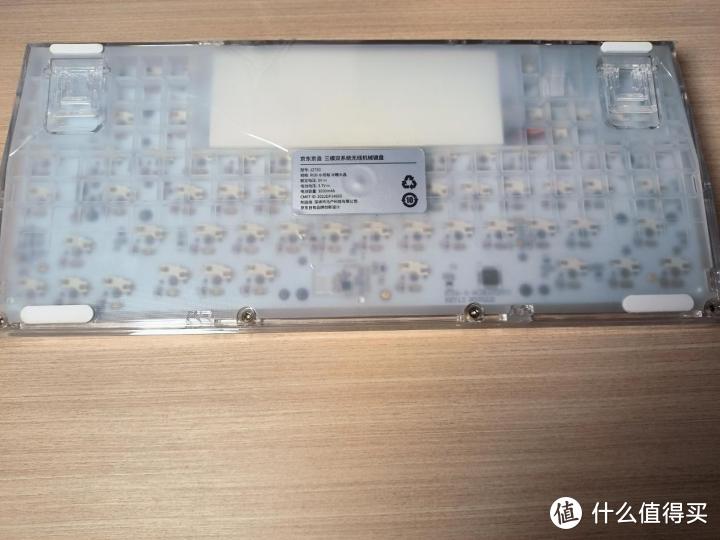 京造JZ750全透明键盘上手体验，代表极客精神的工艺品！