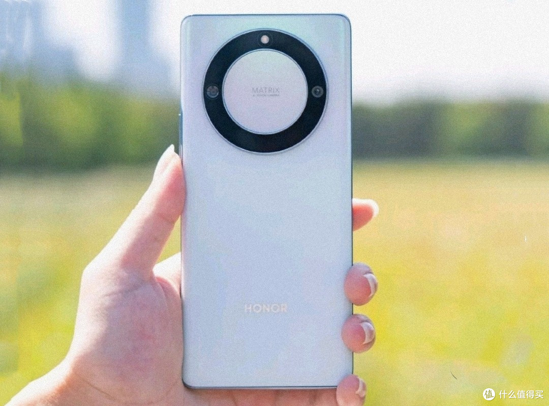 1000多块钱手机推荐：这4款物美价廉，用三五年无压力