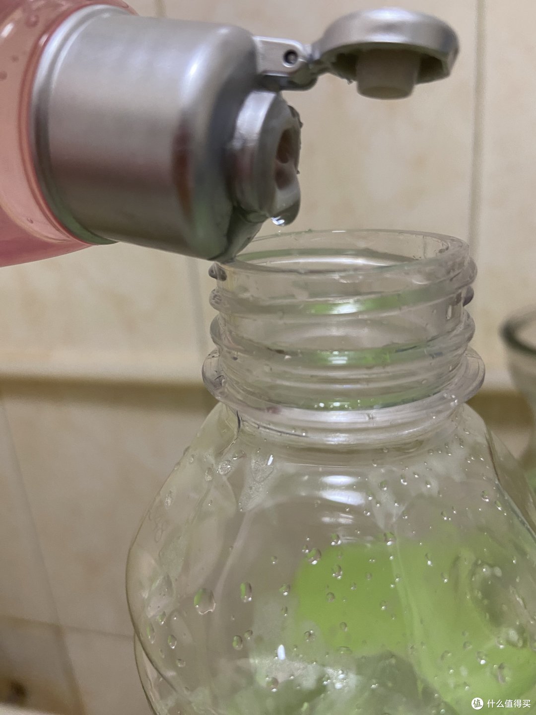 春日护肤篇二：实测春天如何挑选沐浴露？推荐几款好价的欧舒丹沐浴啫喱。