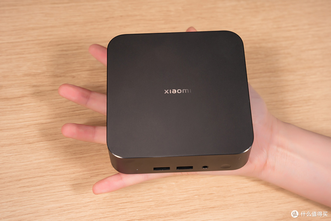 小米mini主机开箱!少有的支持64g内存的小主机!