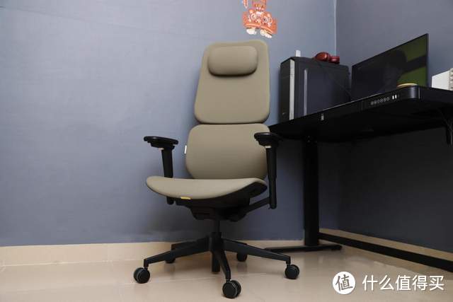极简风格，座为Fit这款人体工学椅3000+值得一试吗？