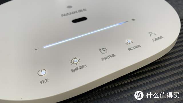 让孩子在自然光下学习—南卡护眼台灯L1 Pro