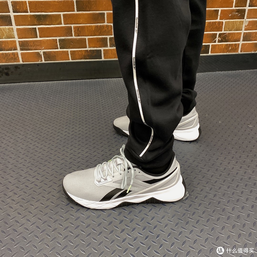 NANOFLEX TR室内运动健身网面训练鞋G55592