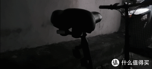夜间骑行这一套就够了，迈极炫SF900自行车灯体验：这下安心多了
