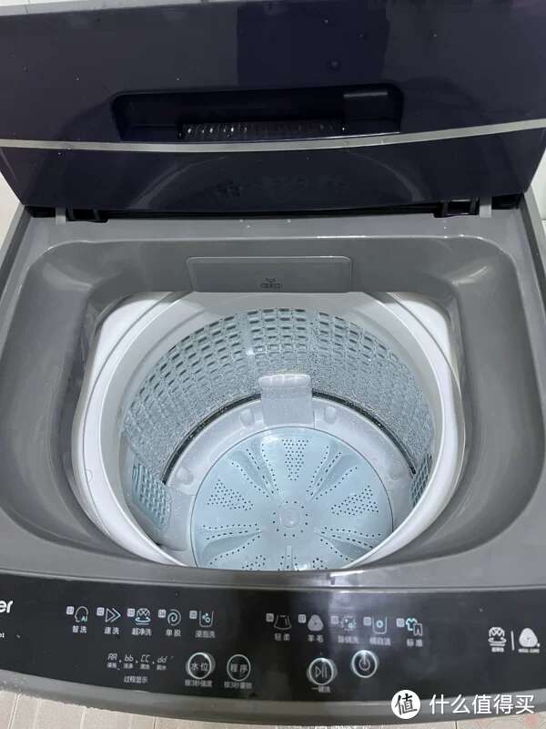 想要大容量洗衣机？海尔官方旗舰10kg全自动智能波轮洗衣机来了！