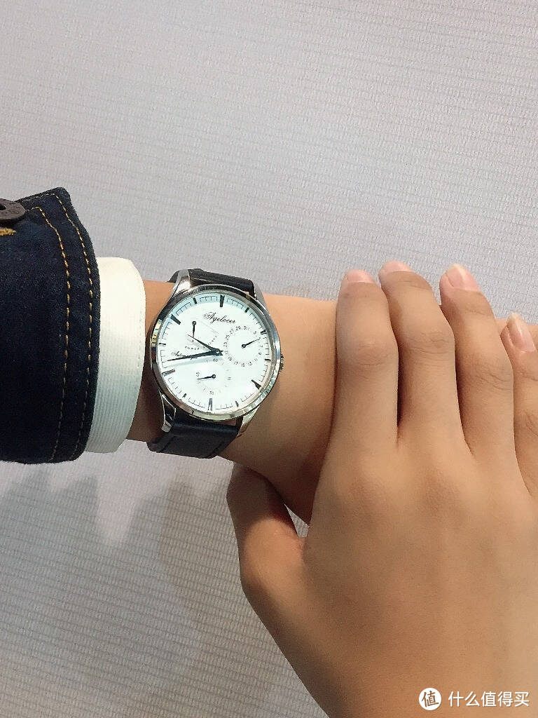 简约的新时尚，艾戈勒机械手表！
