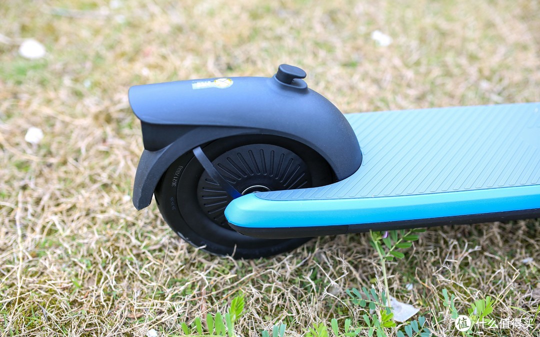 潮酷户外玩具，成为最靓的仔——九号儿童电动滑板车C2 Pro使用评测