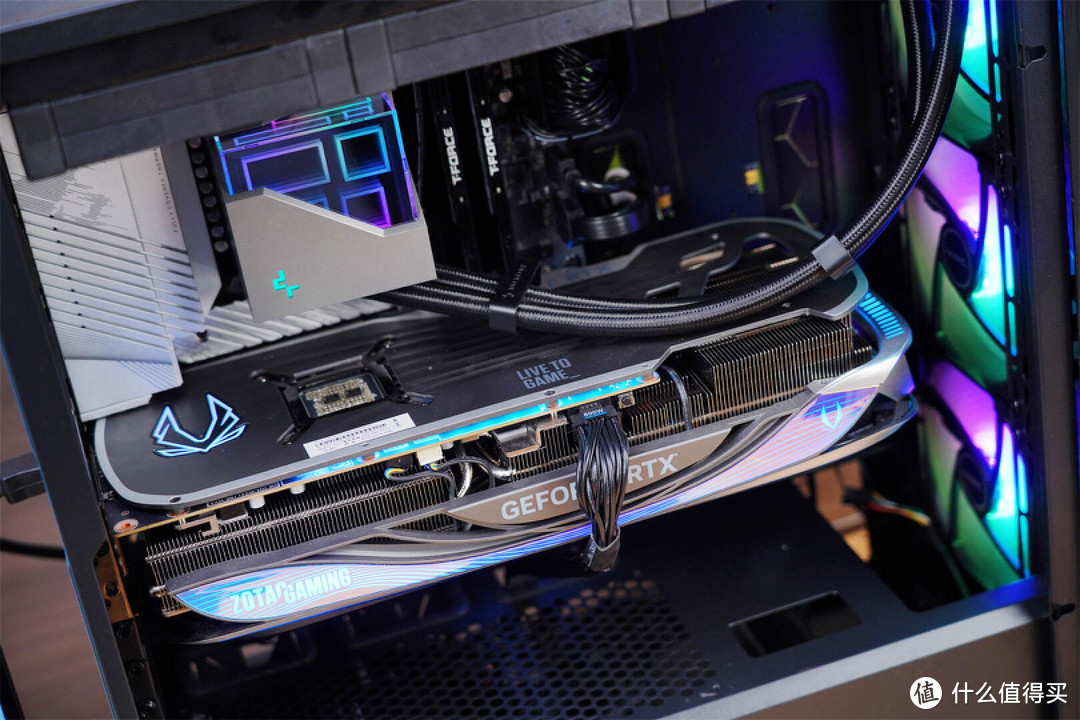 支持AMD EXPO，性能起飞，十铨T-FORCE VULCANα DDR5-6000值得入手！