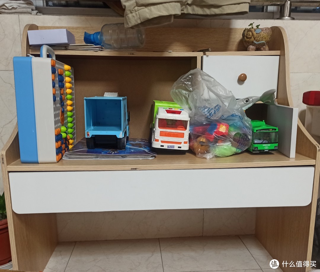 新春儿童房改造入手小柜子