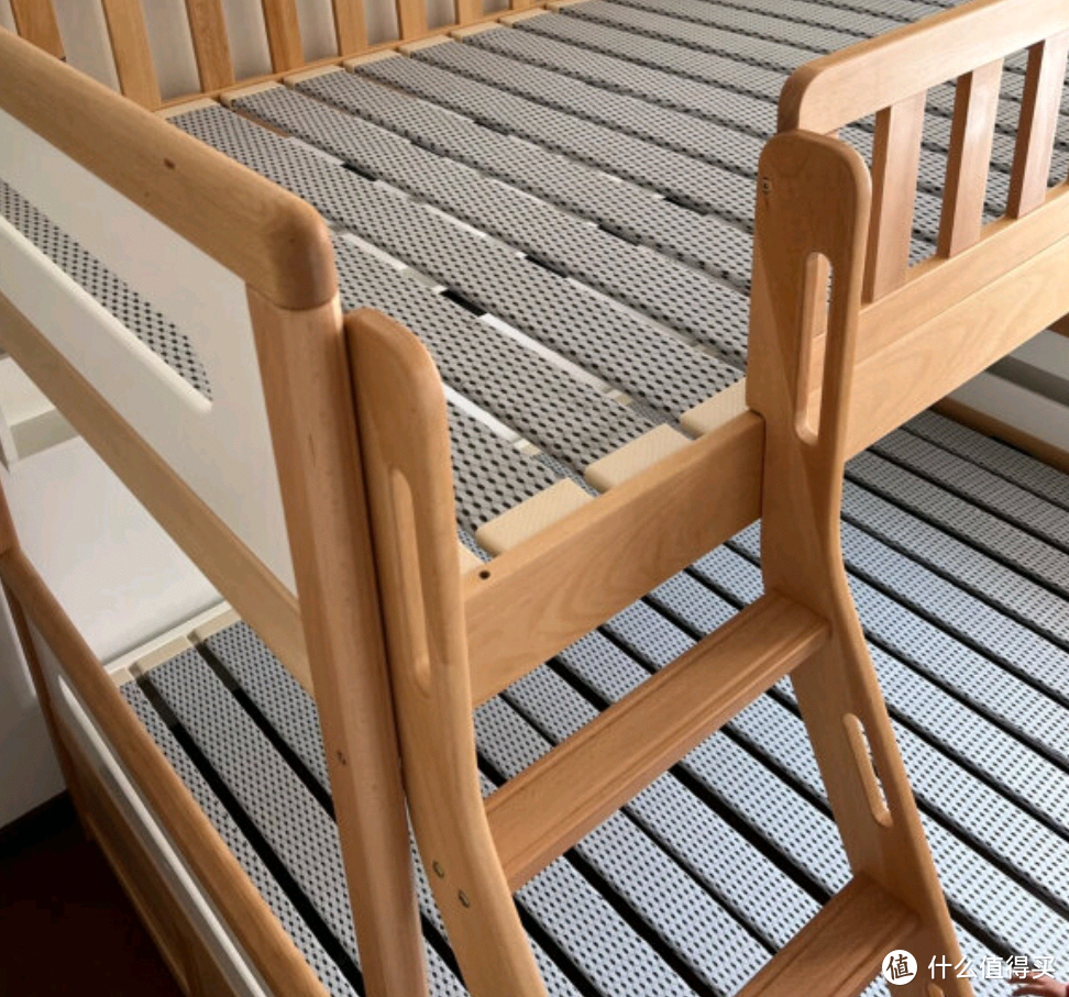 儿童房改造怎么能少的了高低床
