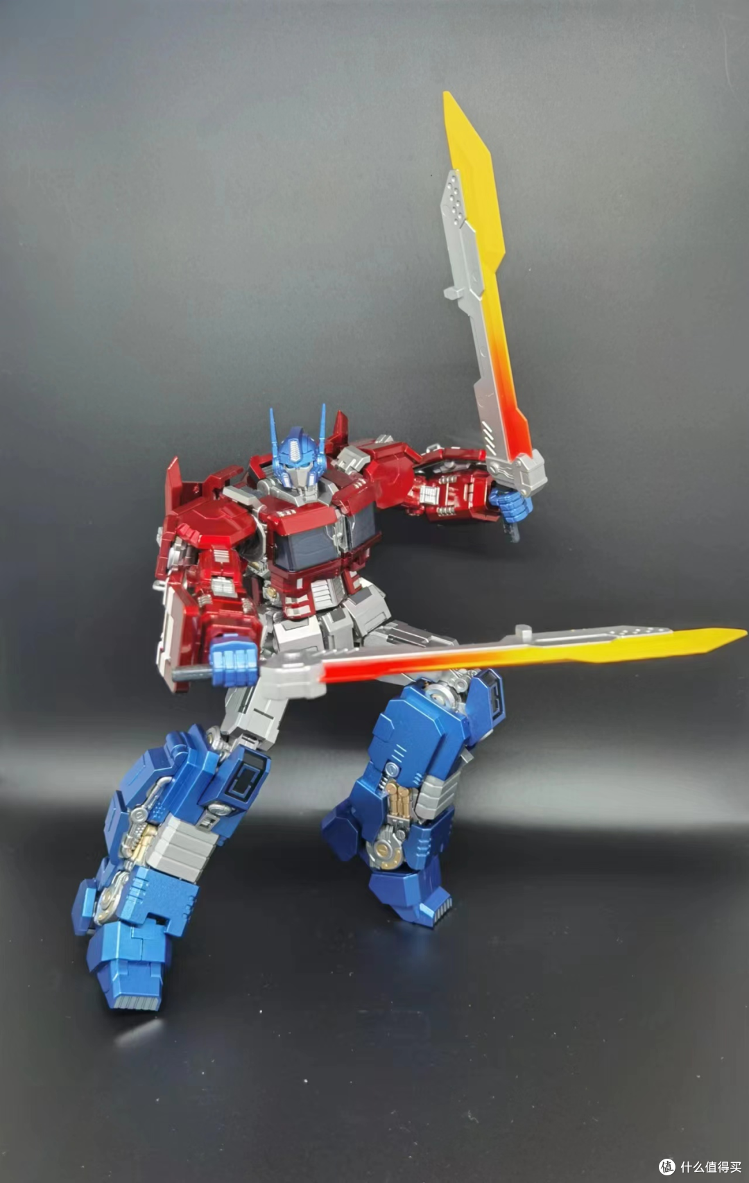 变形金刚玩具 篇五百五十一:不到二百的摩托擎天柱咋样?