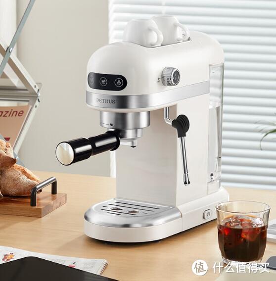 柏翠咖啡机颜值很高的一款小家电，优雅而又实用！