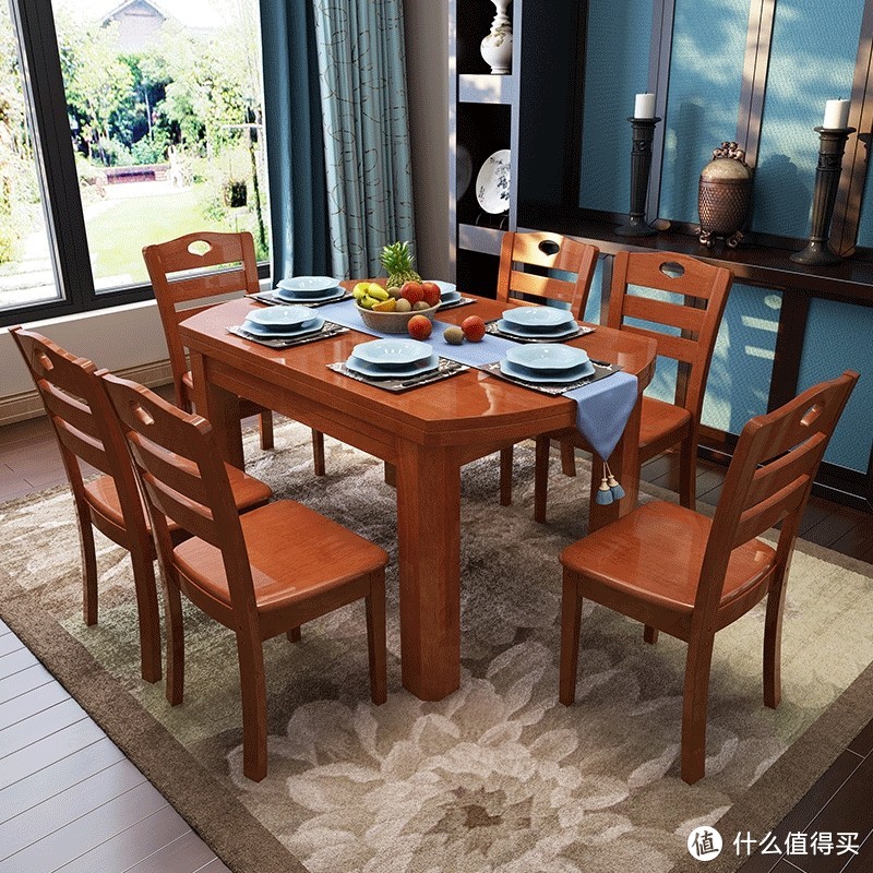 你更喜欢哪种材质的餐桌椅？