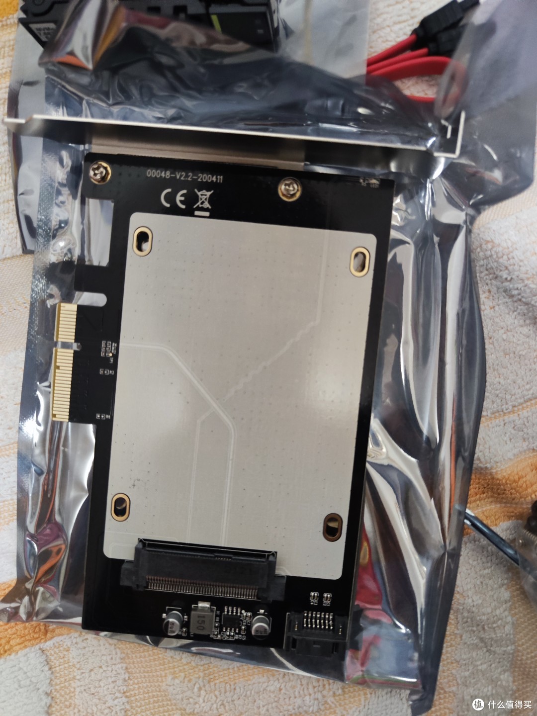 一块长得像SATA SSD的U2企业盘西数SN640 7.68T开箱小评测_固态硬盘_什么值得买