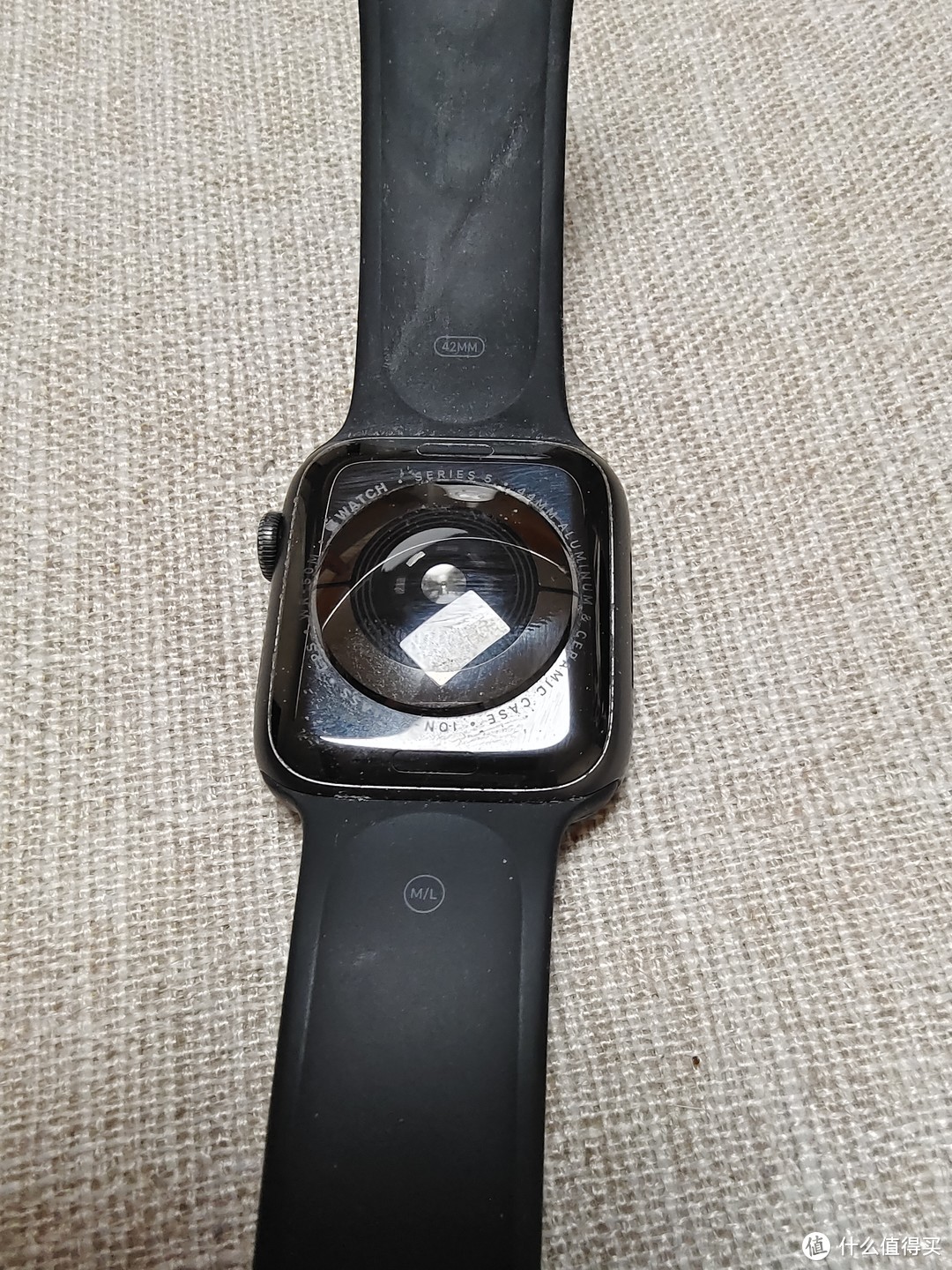 iPhone12以下必须配一块Apple Watch 