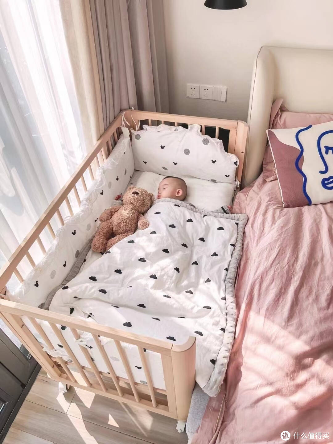 舒适又安全婴儿床，让宝宝拥有更美好的梦