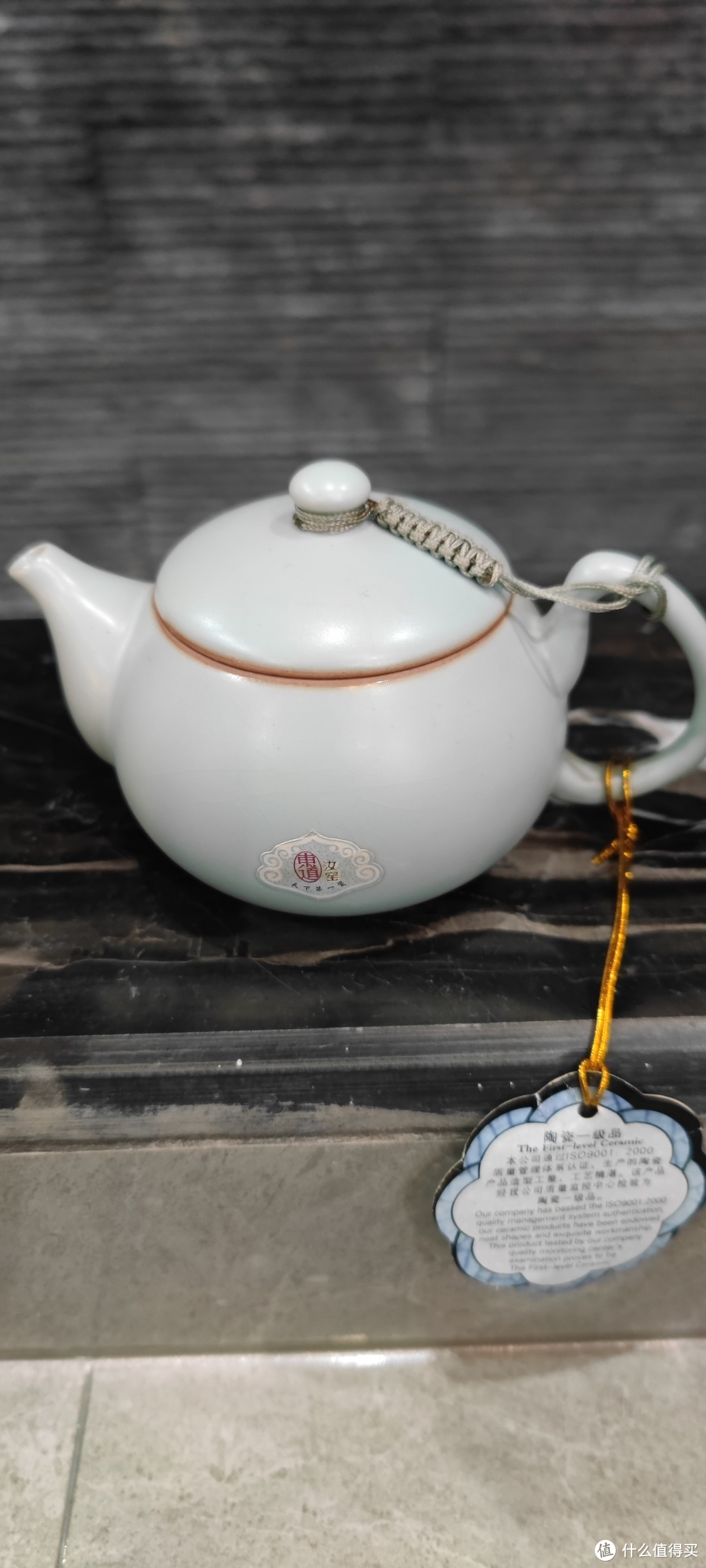 因为喜欢喝茶，但买了一套东道汝瓷茶具后。。。 。。。