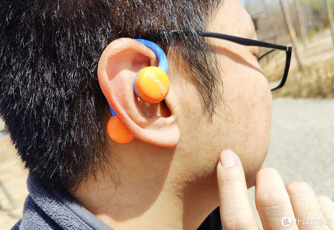 不入耳的sanag塞那Z61耳机测评，这造型太帅了