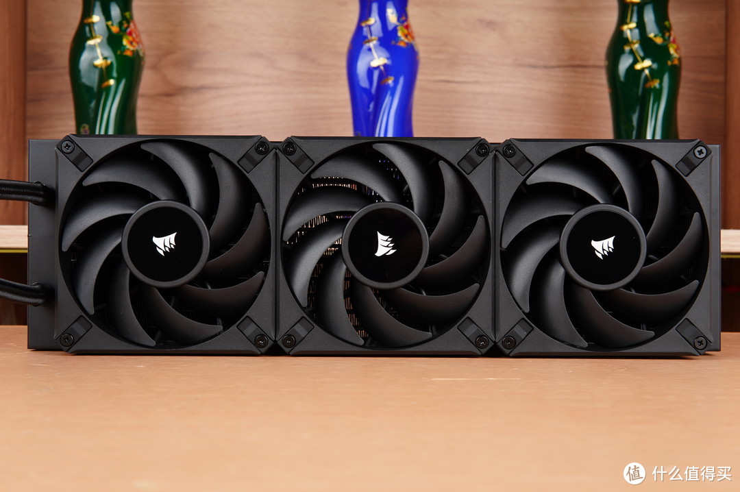 饼の聊箱篇一百零七i713700krtx4070ti美商海盗船icue5000dairflow黑