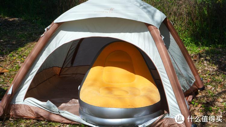 快速充气的帐篷，你不来体验一下？一宿一键自动充气帐篷。
