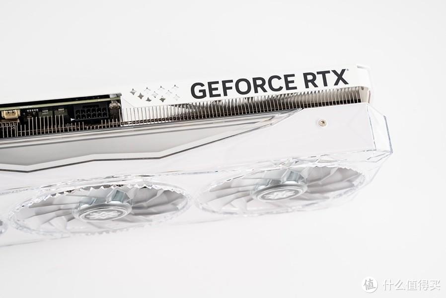 影驰 GeForce RTX 4070 星曜 OC 开箱分享