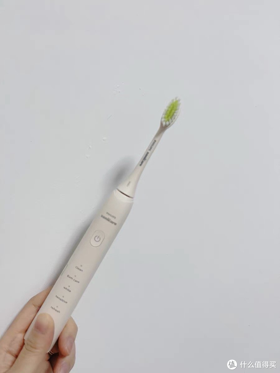 每个人都适合用电动牙刷吗？为什么牙医不建议使用电动牙刷？